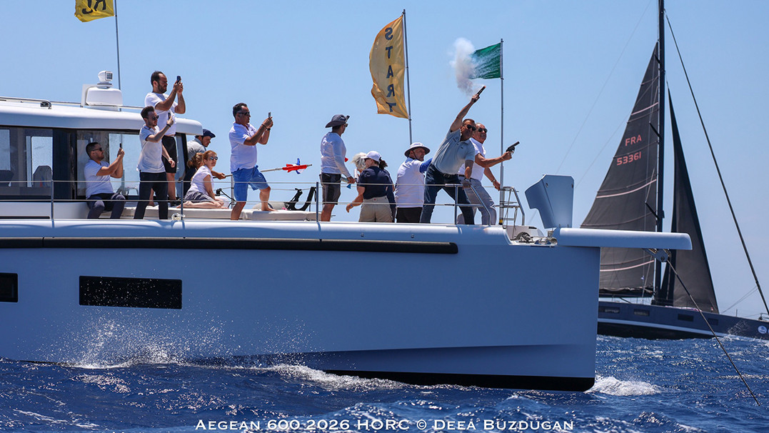 Spectacular Start for the AEGEAN 600 in the Aegean Sea – "It Is a Global Sporting Event," Says Greek Minister of Sports Giannis Vroutsis